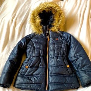 NWOT fleece-lined Tommy Hilgiger puffer jacket in navy blue